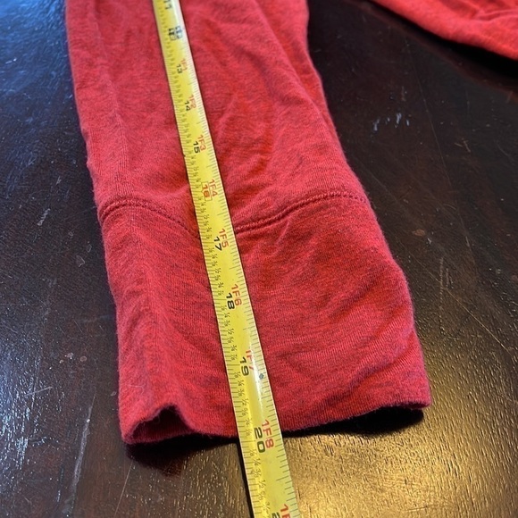 𝅺democracy Medium warm reddish orange shirt long sleeve - Picture 10 of 11